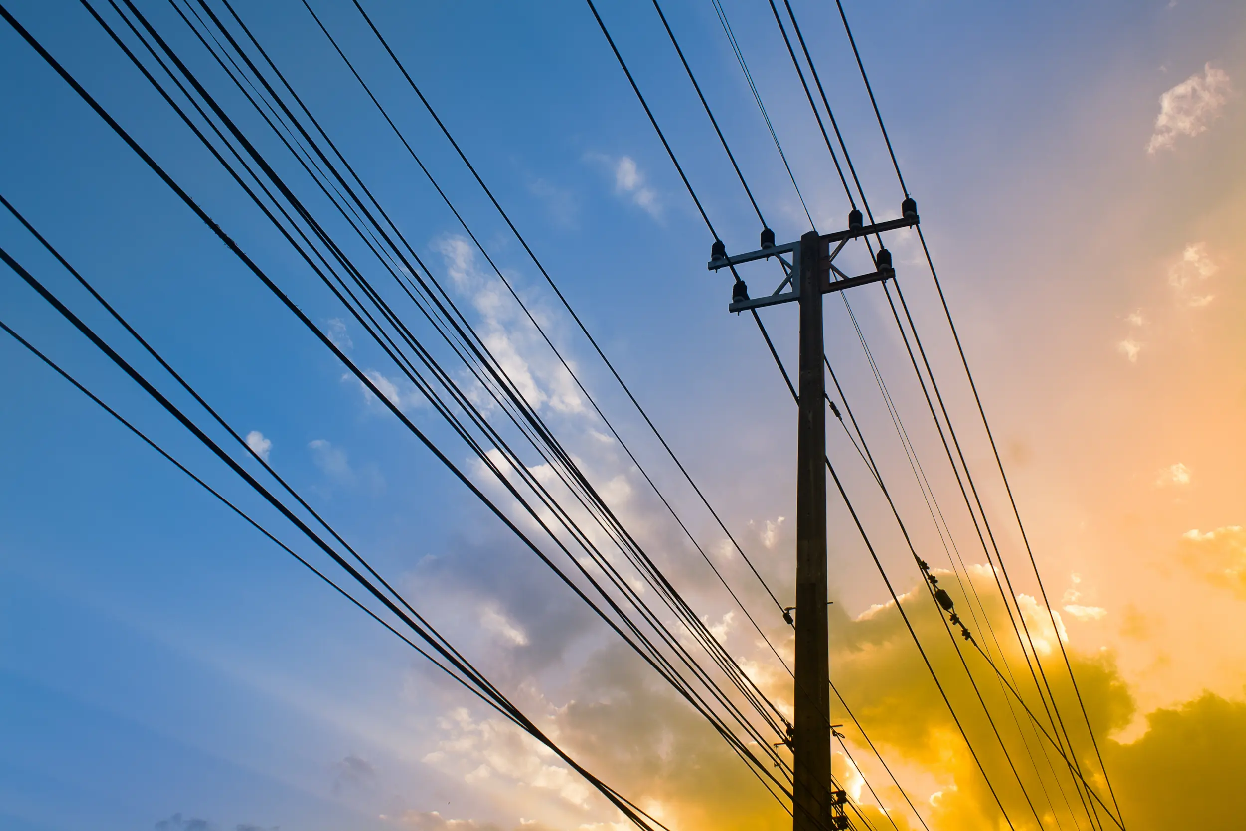 Cover Image for Florida Commercial Electricity Rates Are Rising. Here's What Businesses Need to Know.