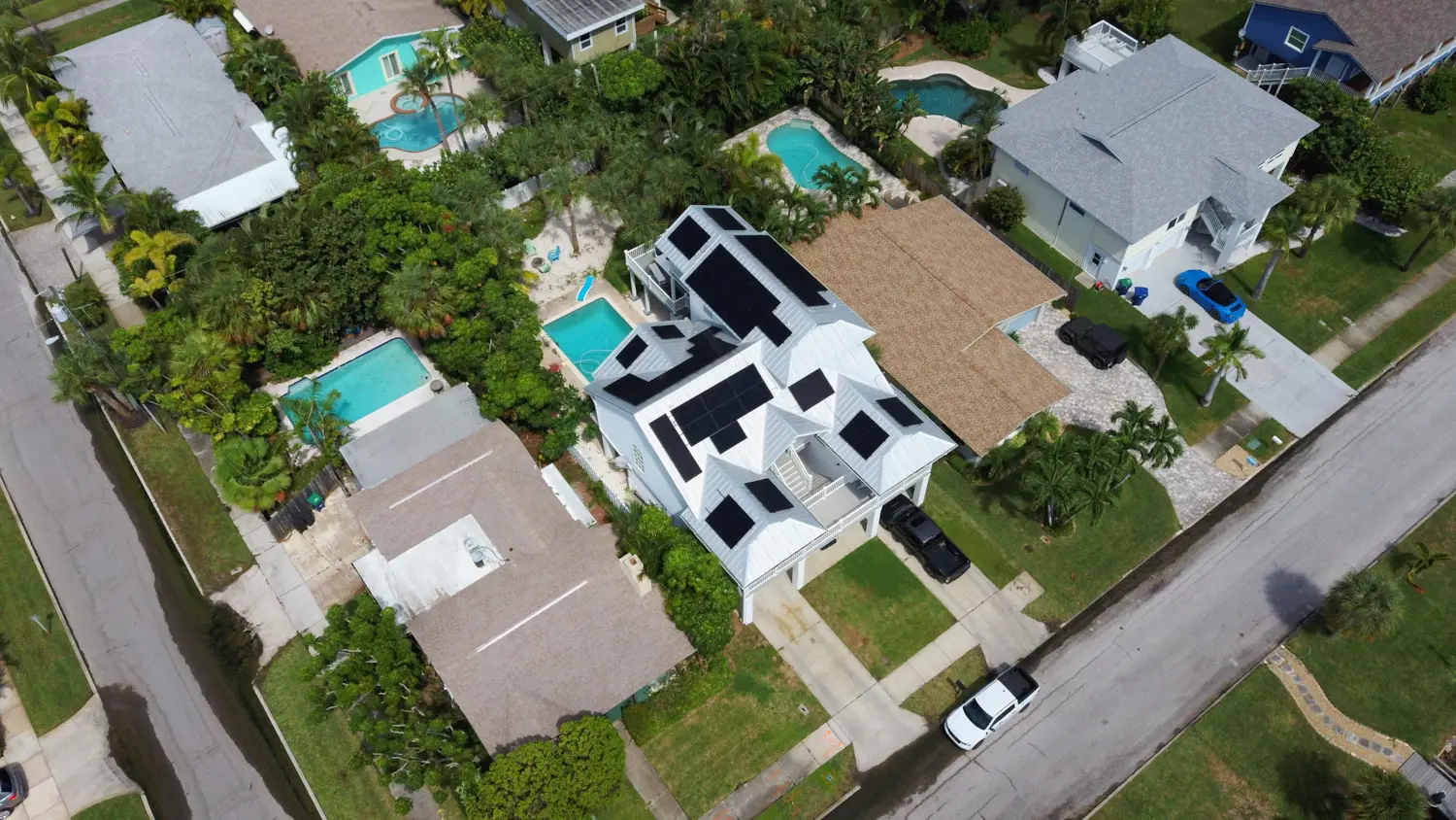Cover Image for Net Metering in Florida: How It Works and What Every Homeowner Should Know